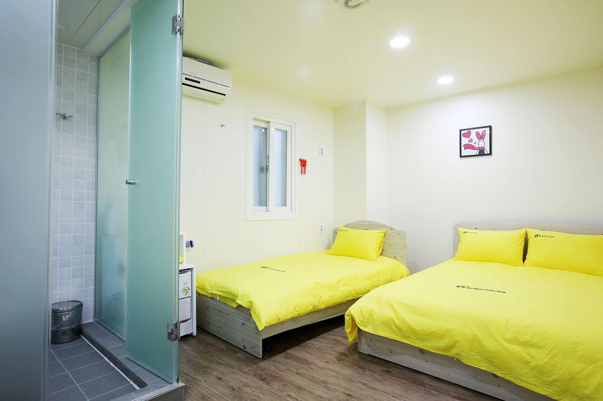 24 Myeongdong Avenue 2* Séoul