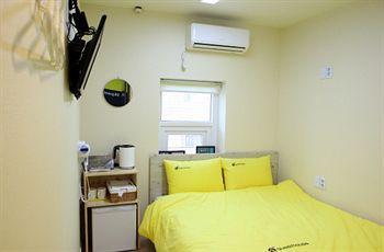 24 Myeongdong Avenue 首尔