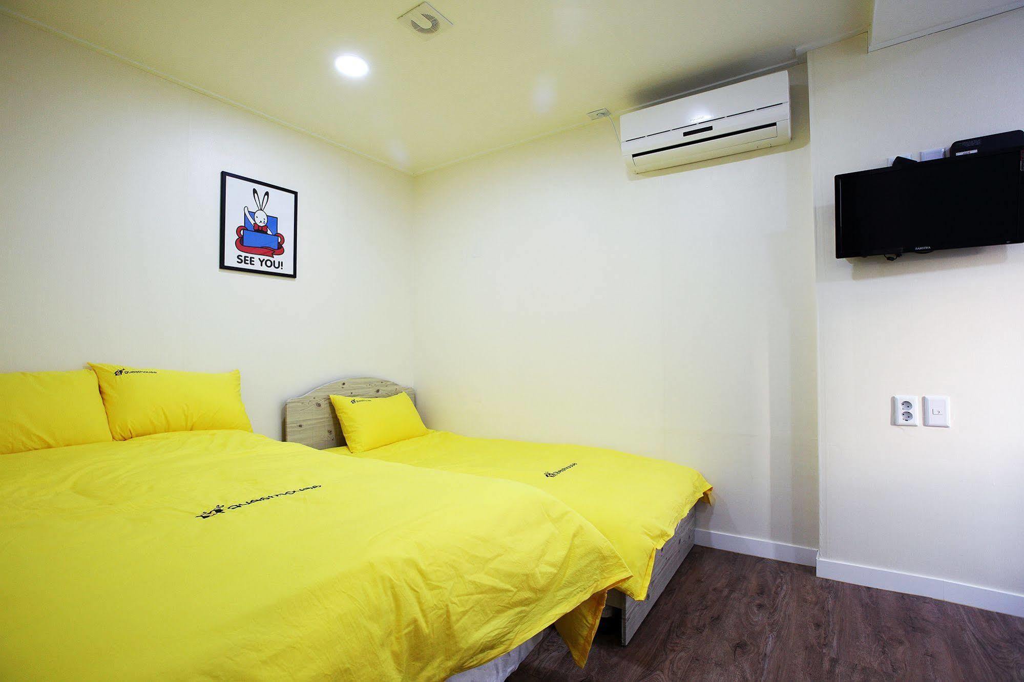 24 Myeongdong Avenue 首尔
